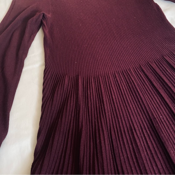 Light Weight Soft Knit TUNIC ~Wine ~Medium ~Macy's ~Hi-Lo Hem, Holiday, Romantic - Picture 5 of 11